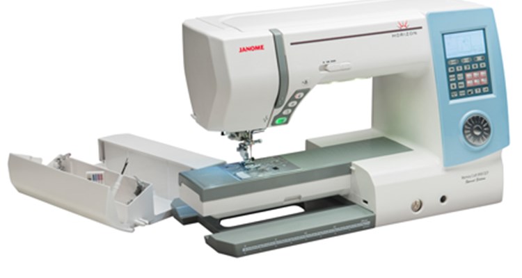 Janome Memory Craft 8900QCP Special Edition Sewing Machine