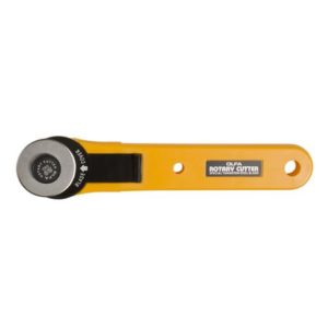 Olfa Deluxe 28mm safety rotary cutter