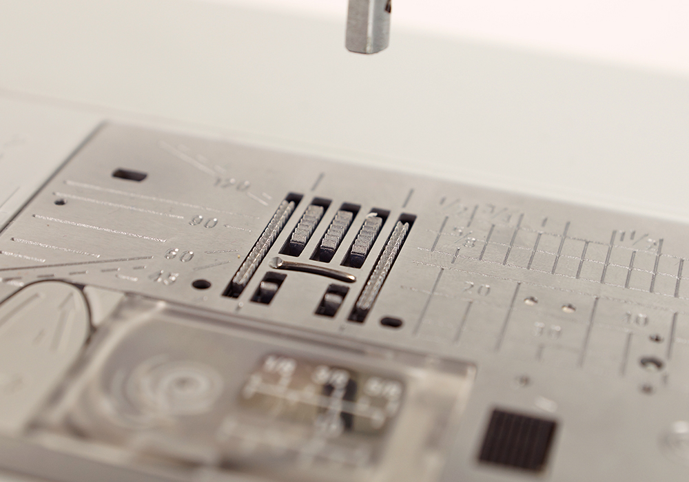 Janome Skyline S6 Computerized Sewing Machine