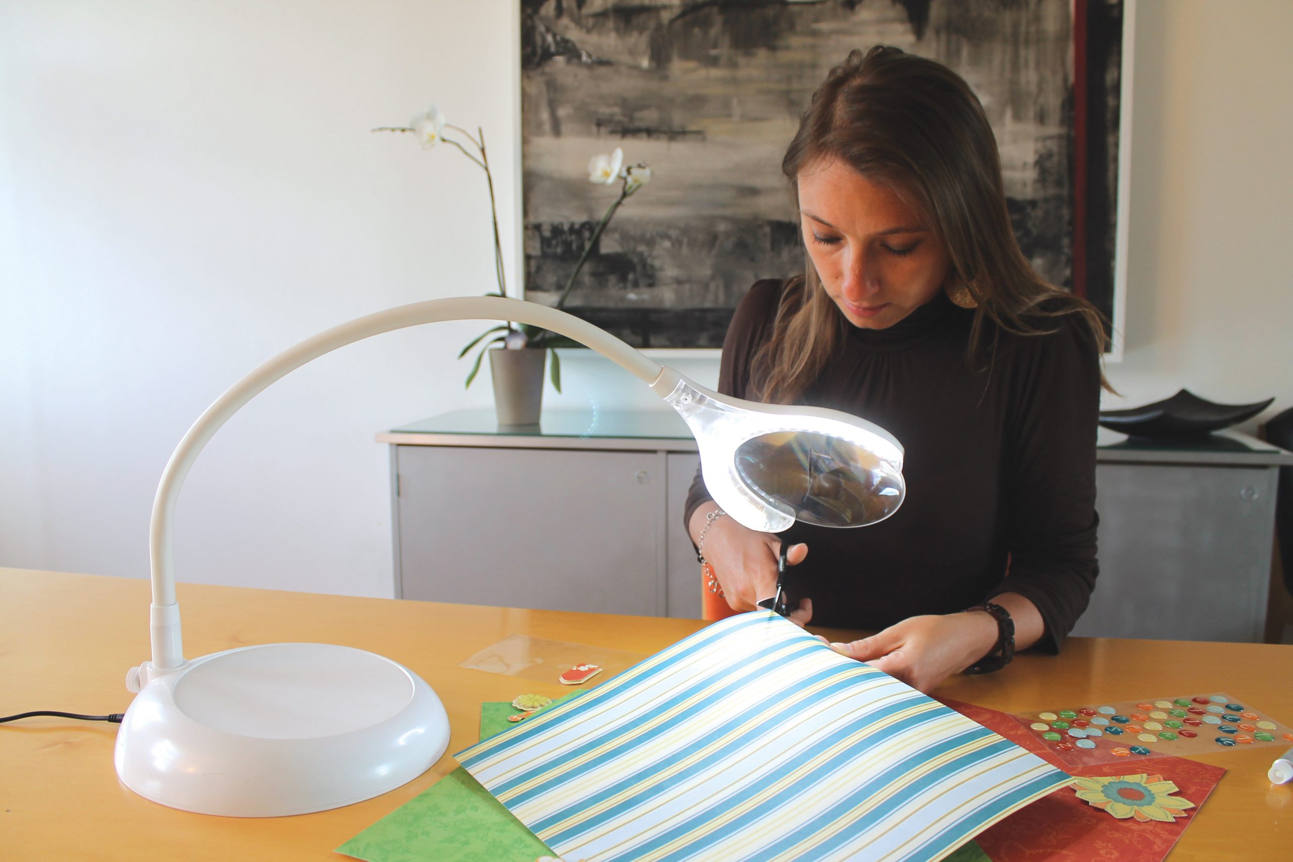 Daylight MAGnificent Floor and Table Lamp with Woman crafting