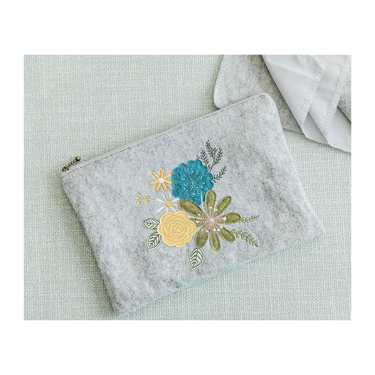 Kimberbell Gray Felt Zipper Pouch large completed with embroidery