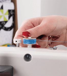 Built-in Bobbin Winder