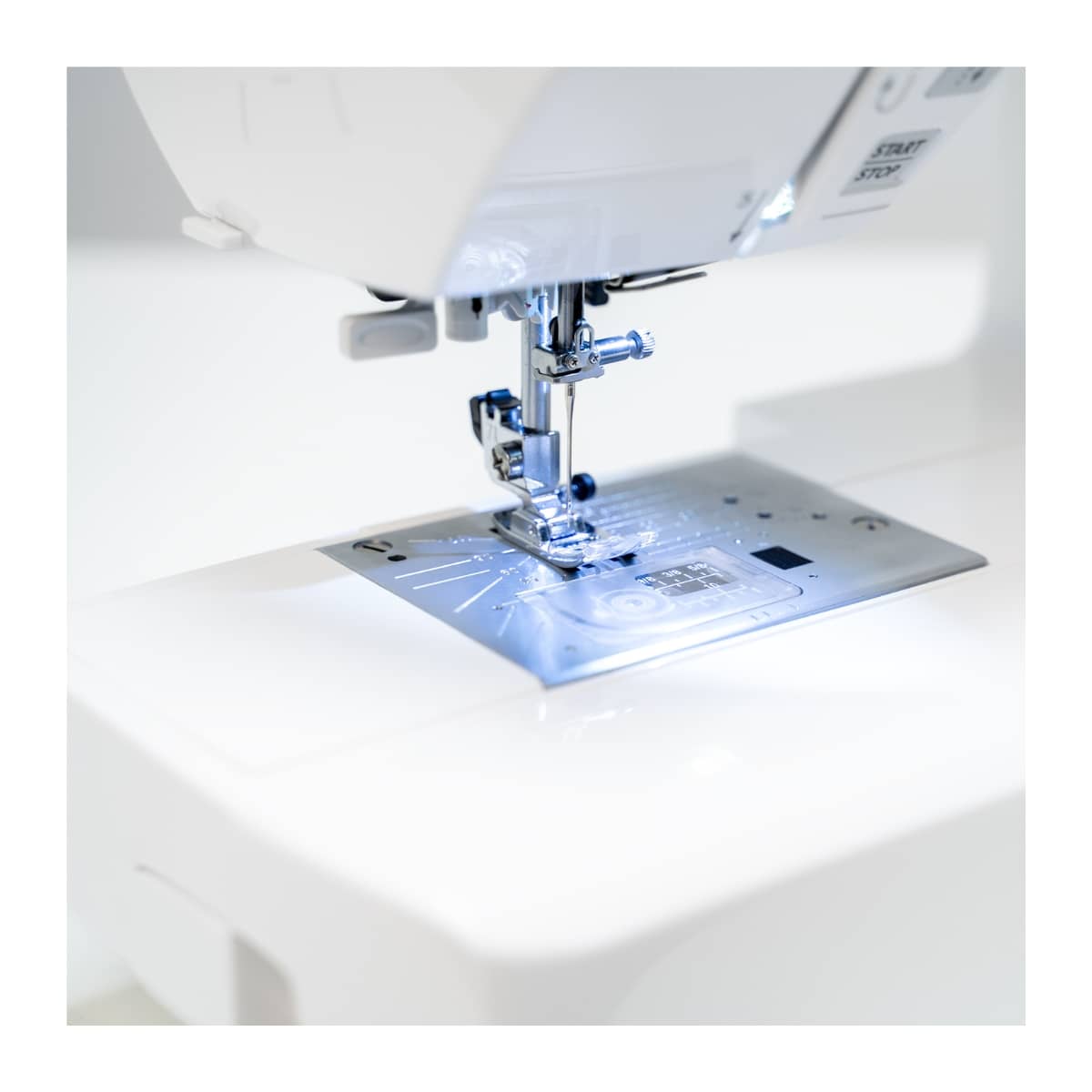 Sewing Machine Side Cutter Presses Foot : : Arts & Crafts
