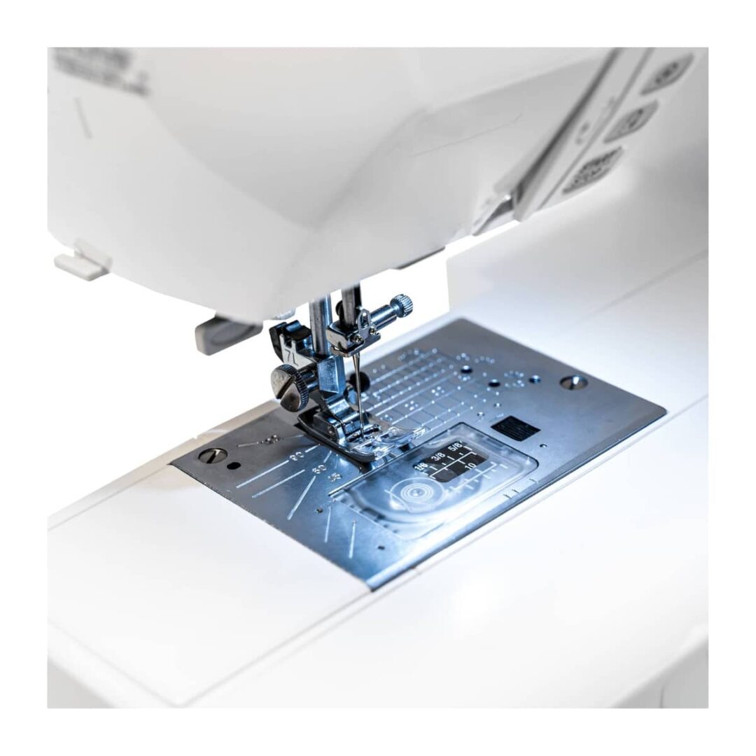 Janome 4120QDCG Sewing Machine Moore's Sewing