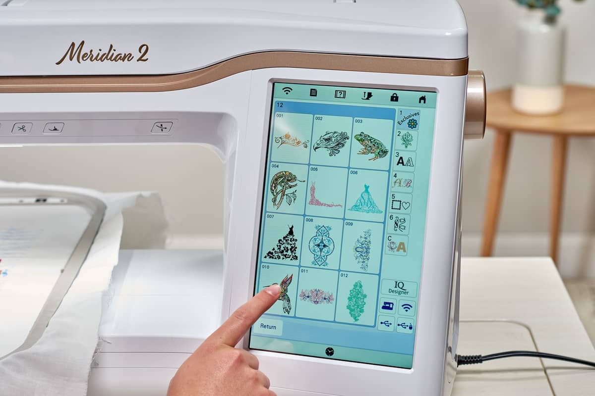 Baby Lock Meridian 2 Embroidery Machine with 534 Embroidery Designs