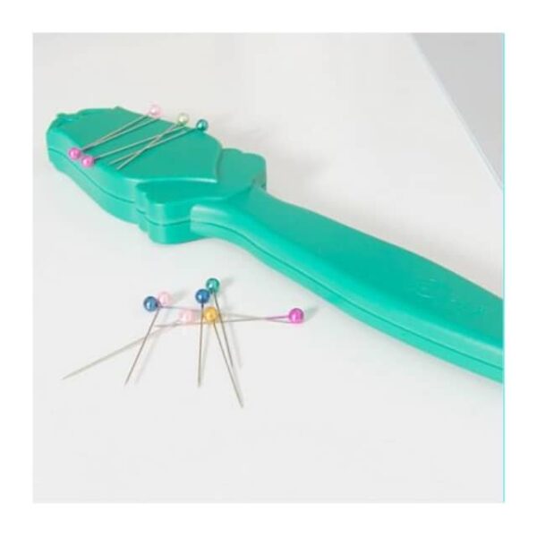 Dritz Magnetic Pin Wand with pins