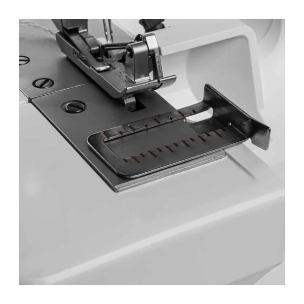 Pfaff Admire 1000 Serger integrated seam guide