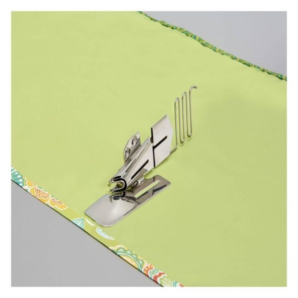 Baby Lock Single Fold Bias-Binder 15mm main Product Image
