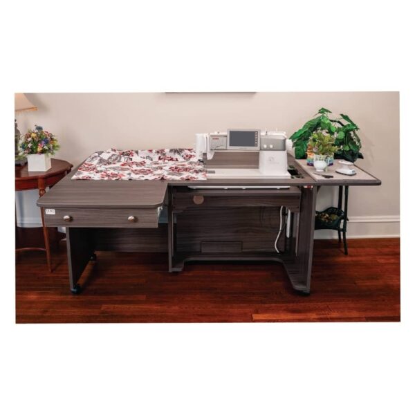 Horn 8280 gray lifestyle image