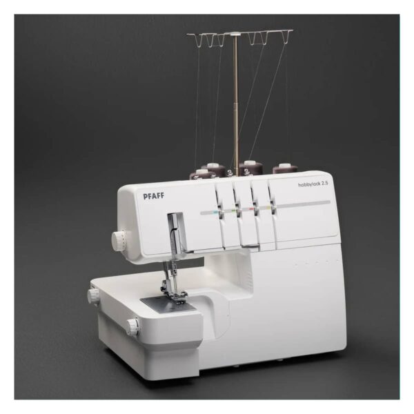 Pfaff hobbyLock 2.5 angled