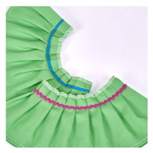Baby Lock ruffling Foot lifestyle Image